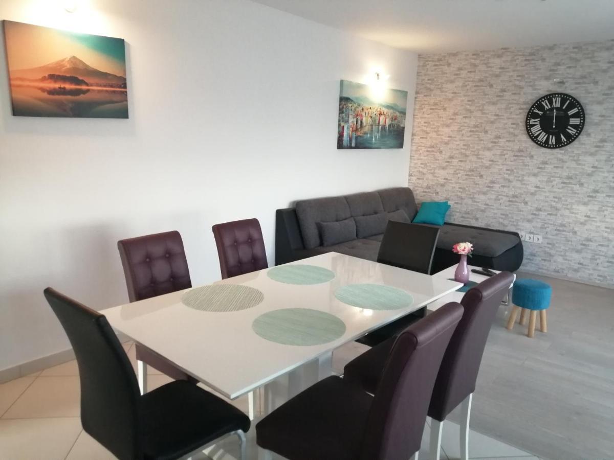 Appartement Lana I Natali à Kaštela Extérieur photo