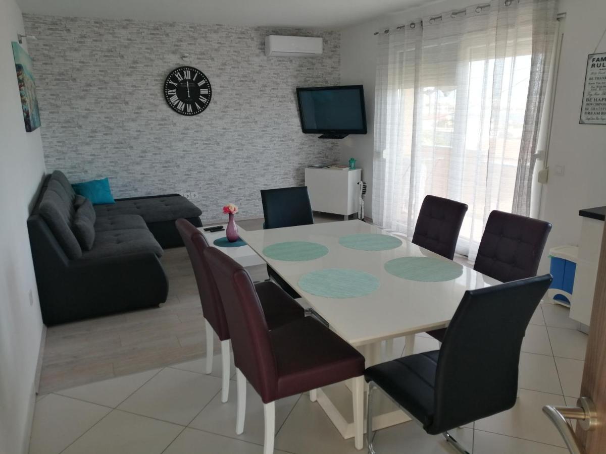 Appartement Lana I Natali à Kaštela Extérieur photo