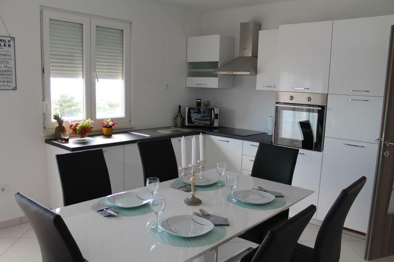 Appartement Lana I Natali à Kaštela Extérieur photo